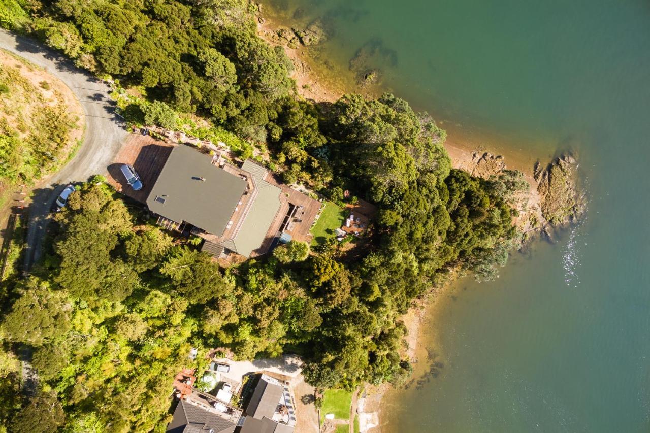 Villa Cliff Edge By The Sea à Paihia Extérieur photo